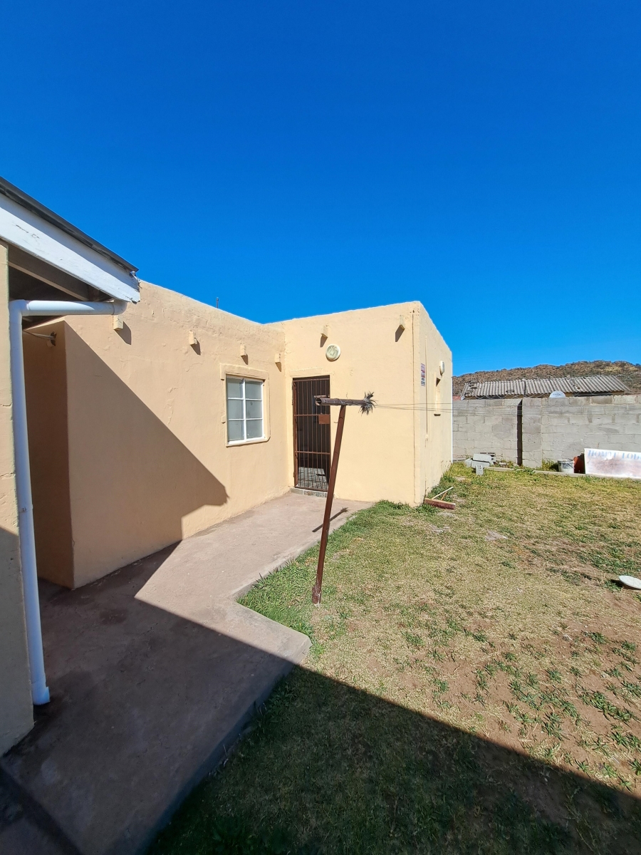 5 Bedroom Property for Sale in Ezibeleni Eastern Cape